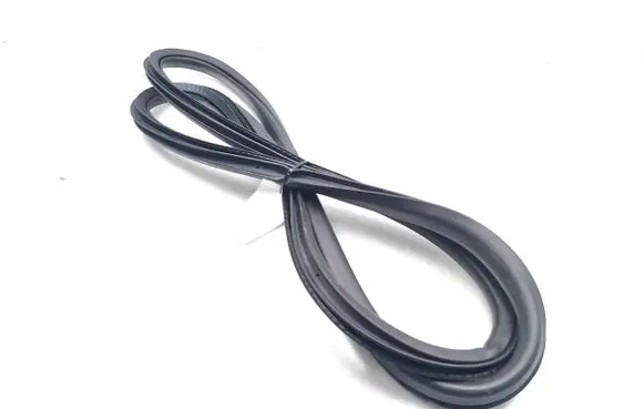 Volvo V40 Front door rubber seal 31385841