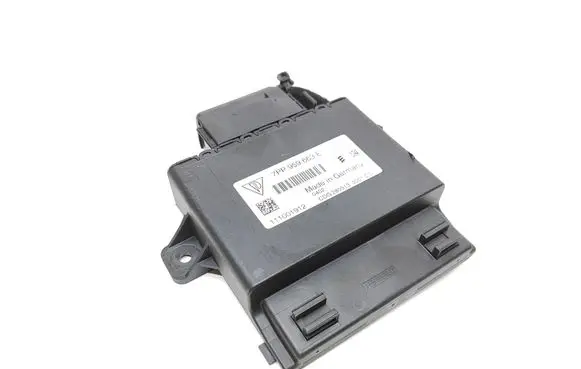 Porsche Cayenne (92A) Voltage converter/converter module 7PP959663E 111001912 CDG280513