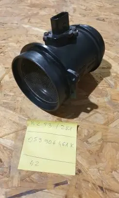 Audi A6 S6 C6 4F Mass air flow meter 059906461K