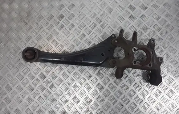 Lexus CT 200H Rear wheel hub