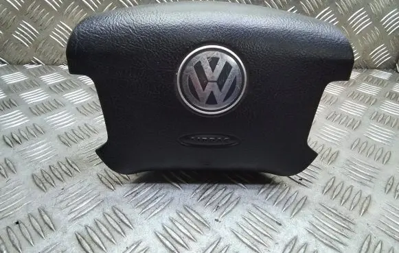 Volkswagen Multivan T5 Steering wheel airbag 7H5880201E 7H5880201