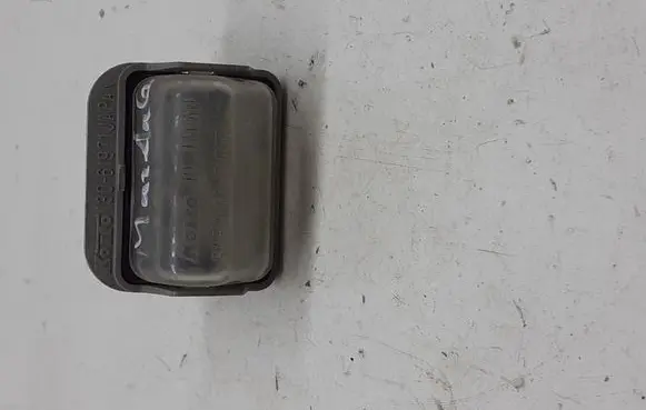 Mazda 6 Number plate light 13061971