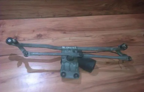 Ford Escort Front wiper linkage and motor