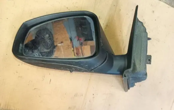 Renault Latitude (L70) Front door electric wing mirror 