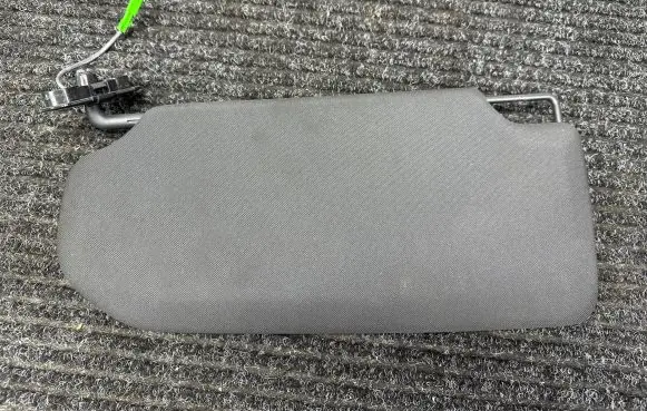 Volvo XC90 Sun visor