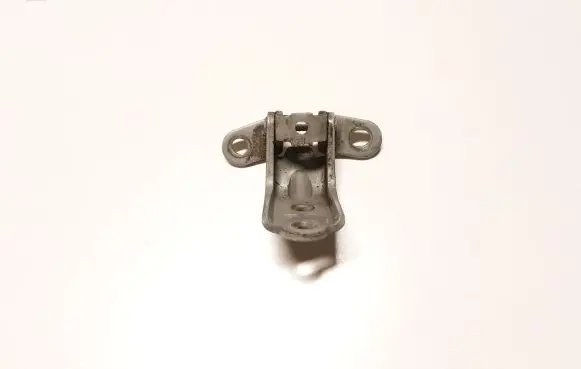 Hyundai Tucson JM Front door upper hinge