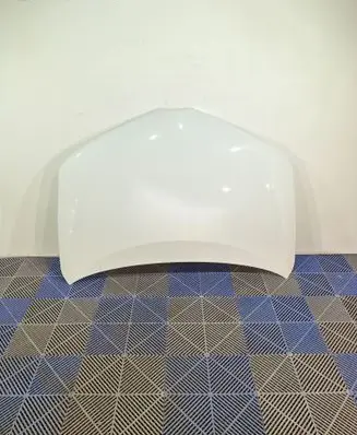 Toyota Auris E180 Engine bonnet/hood 