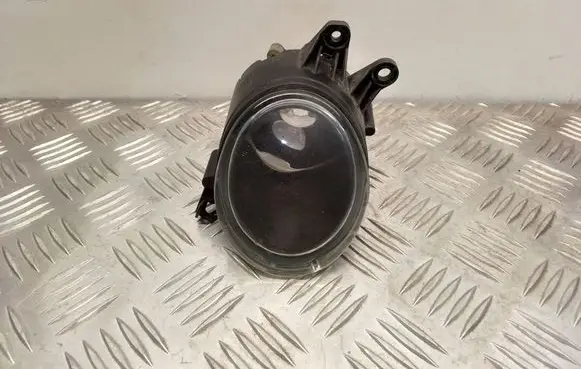 Audi A4 S4 B7 8E 8H Front fog light 8E0941700B 0305063004
