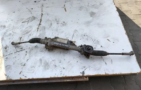 Volkswagen Golf VI Steering rack