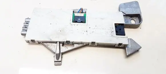 Mercedes-Benz E W211 Antenna control unit 4019ADCS211 4019A-DCS211