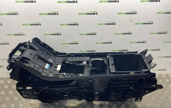 Land Rover Evoque II Center console K8D204567A K8D2045B44A