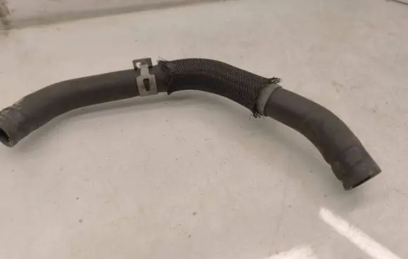 Toyota Auris E180 Engine coolant pipe/hose