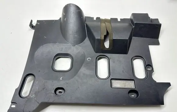 BMW 7 E65 E66 Dashboard lower bottom trim panel 8223644