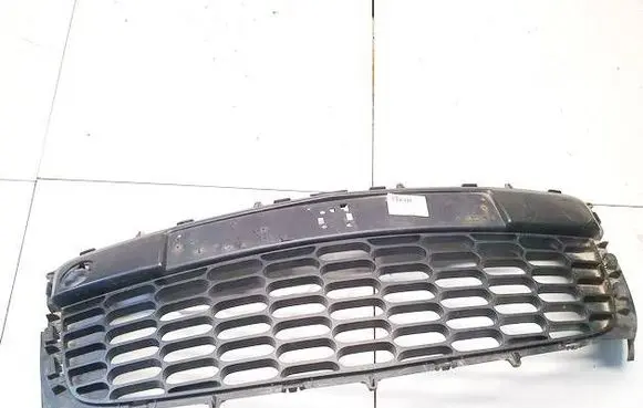 Mazda CX-7 Front bumper lower grill