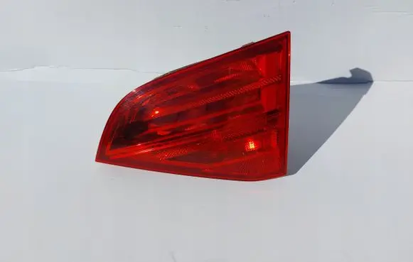 Audi A4 S4 B8 8K Tailgate rear/tail lights