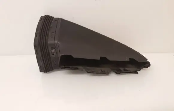Audi A7 S7 4G Air intake duct part 4G0129624D