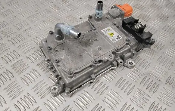 Ford Mach-E I Voltage converter inverter LJ9814G646AE