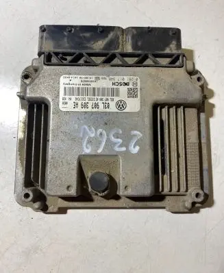 Volkswagen Caddy Engine control unit/module 03L907309AE 0281017946