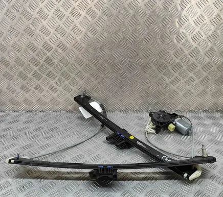 Porsche Macan (95B) Front door window regulator with motor 95B837462 0130822716