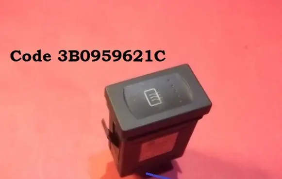 Volkswagen PASSAT B5 Windscreen/window heater switch 3B0959621C