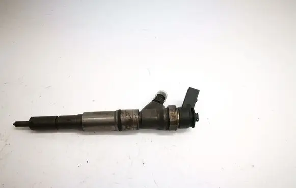 BMW 5 E60 E61 Fuel injector 0445110212 7794652