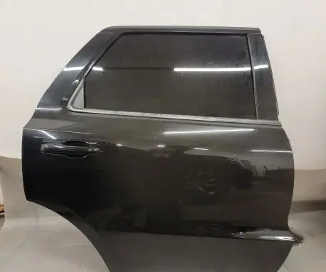 Dodge Durango Rear door