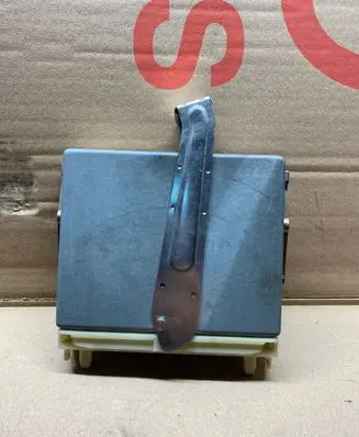 Volvo S70 V70 V70 XC Engine control unit/module P01270297 1T28S3168 0281001592