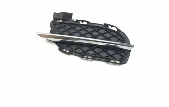 Jaguar XJ X351 Front fog light trim/grill C2D5681
