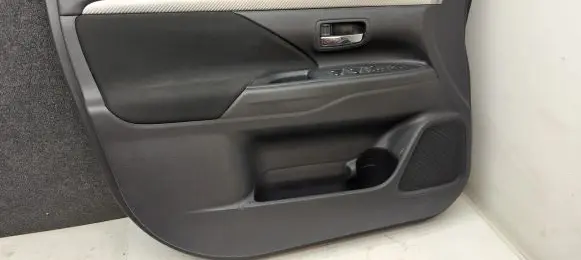 Mitsubishi Outlander Front door card panel trim