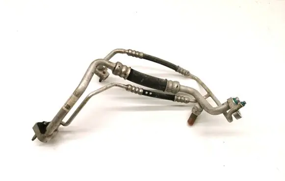 Tesla Model X Air conditioning (A/C) pipe/hose 1054664-00-E