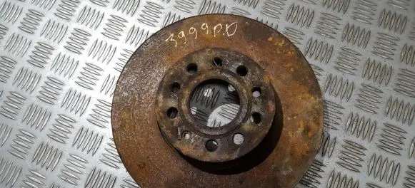 Volkswagen Jetta V Front brake disc