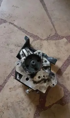 Audi A4 S4 B5 8D Fuel injection high pressure pump 445010125