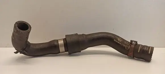 Volkswagen Transporter - Caravelle T6 Engine coolant pipe/hose 7E0121086AS