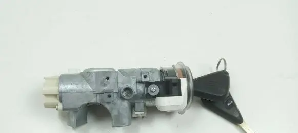Subaru Legacy Ignition lock 88215AG000 M1648