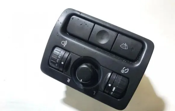 Subaru Outback Wing mirror switch 11ajc159911