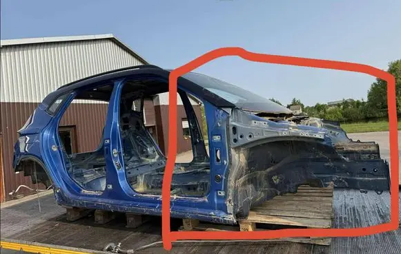 Seat Arona Front quarter panel 
