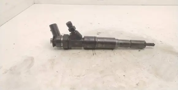 Fuel injector