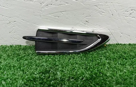 Ford Kuga II Fender model badge letters GJ54-16C216-AC