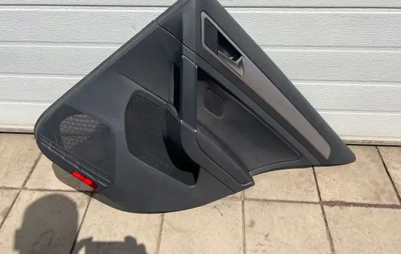 Volkswagen e-Golf Rear door card panel trim
