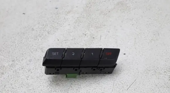 Audi Q5 SQ5 Seat memory switch 8R0959770