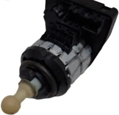 Ford Mondeo MK IV Headlight level adjustment motor 6H5213K198CA
