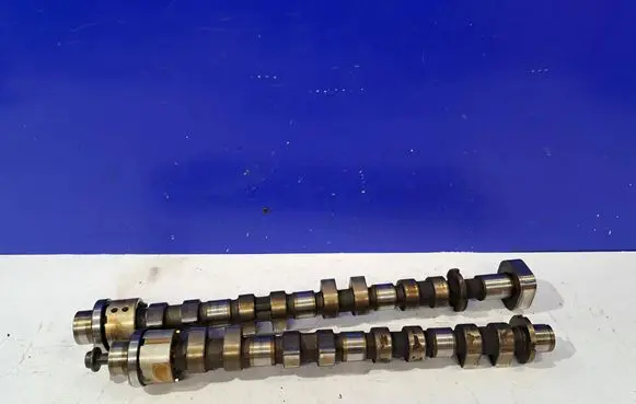 Volvo S60 Camshaft 32298831 32298835