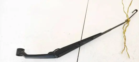 Mitsubishi ASX Front wiper blade arm