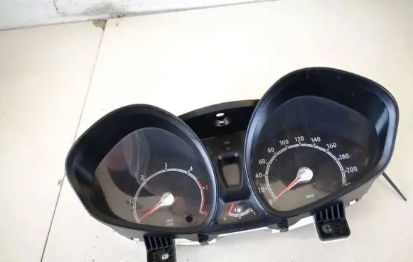 Ford Fiesta Speedometer (instrument cluster) vp8a6f10894bc vp8a6f-10894-bc