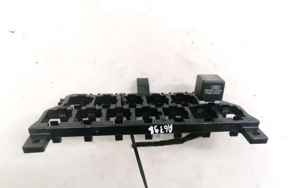 Audi A6 S6 C5 4B Fuse box set 8D0937503E