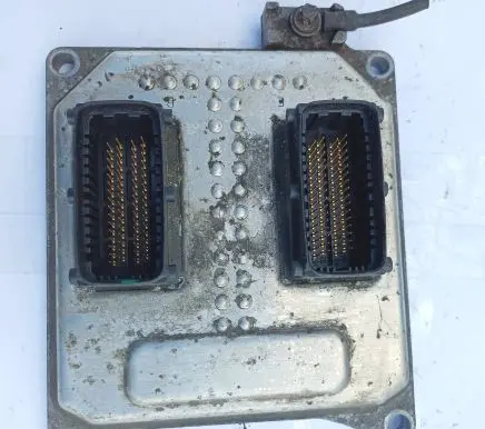 Opel Zafira B Engine control unit/module 55571558 SIMTEC755 5WK9464