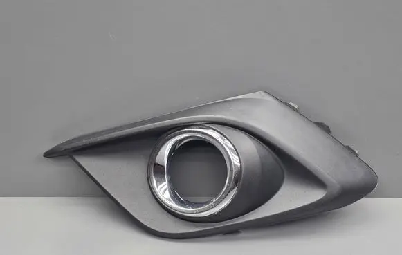 Mazda 3 III Front fog light trim/grill BJE150C21 K3006