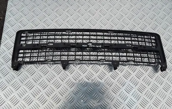 Citroen Berlingo Front bumper lower grill 9643804077