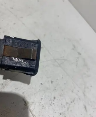 Audi A8 S8 D2 4D Other switches/knobs/shifts 8L0962109