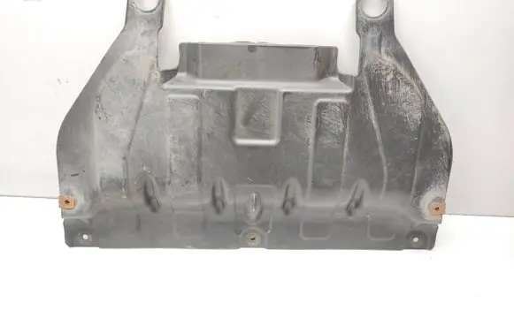 BMW 3 GT F34 Engine splash shield/under tray 6850067
